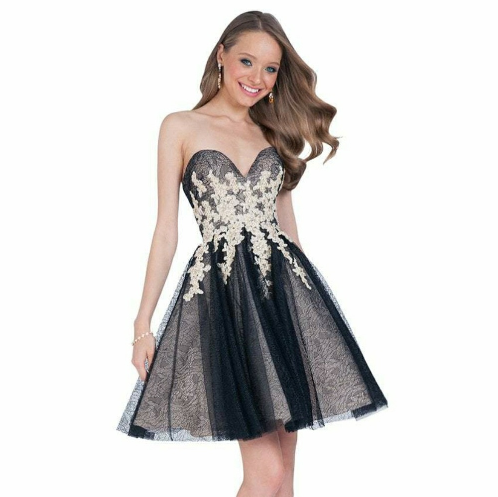 Terani Couture -  Floral Lace Sweetheart